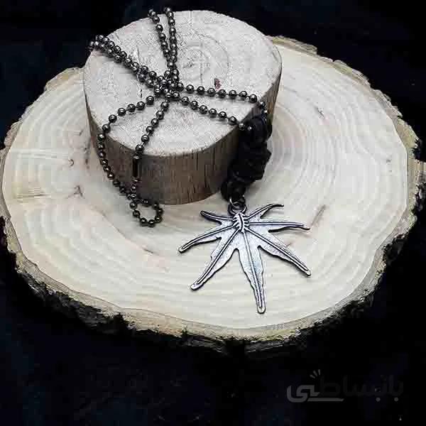 گردنبند طرح ماریجوانا کد gr02