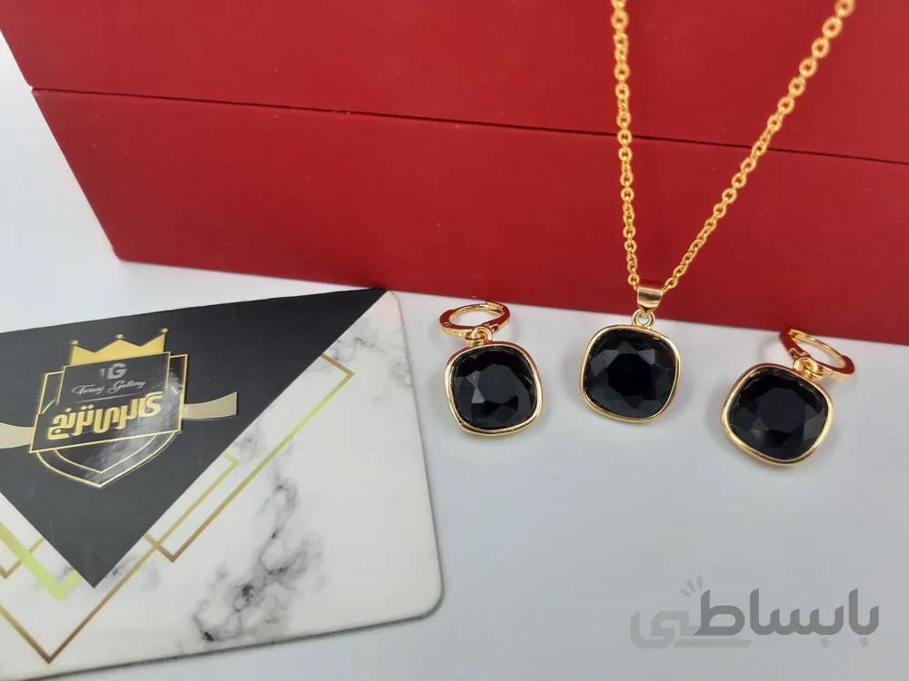 نیم ست سنگ مشکی گردنبند و گوشواره