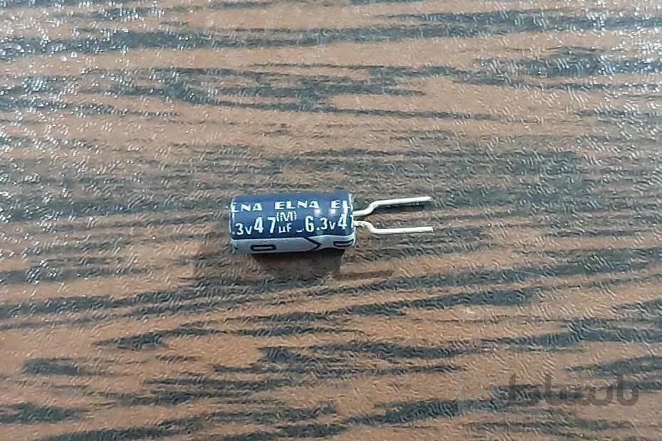ELNA 6.3V 47uF – خازن الکترولیت، ۶.۳ ولت، ۴۷ میکروفاراد