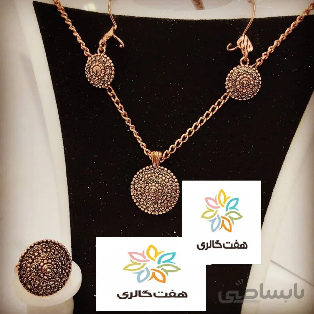 نیم ست(انگشتر و گردنبند و گوشواره) مارگازیت کد ۱۰۱۸۵۱