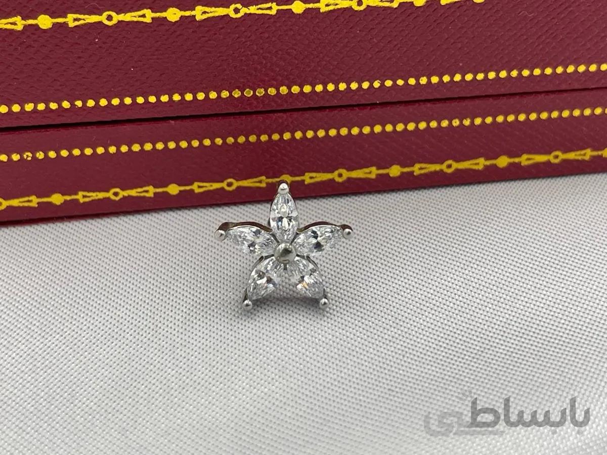 پیرسینگ گوش طرح ستاره بزرگ نقره ای