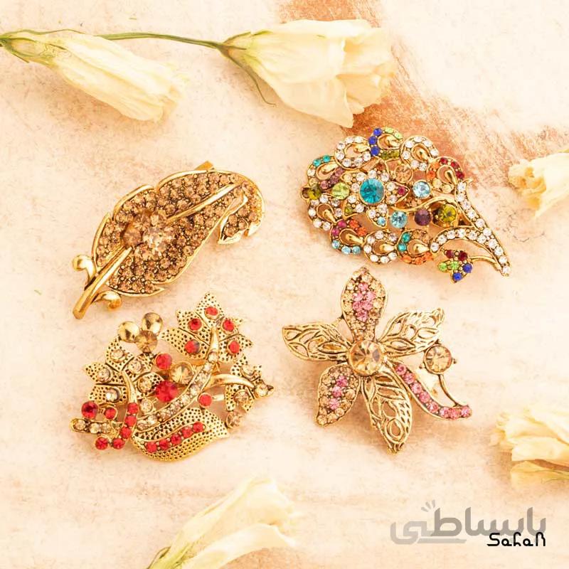 گل سینه برنجی هندی