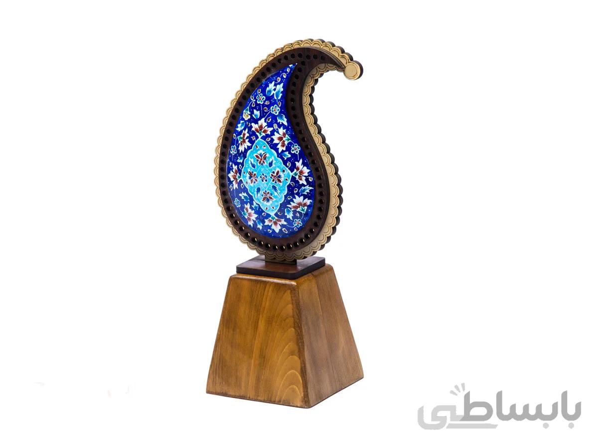 تندیس چوبی تبلیغاتی طرح بته جقه