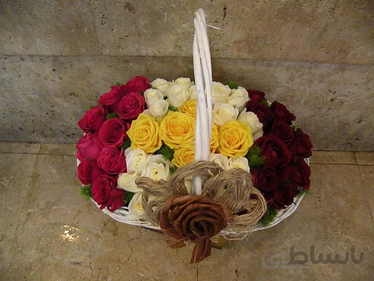 سبد گلل رز