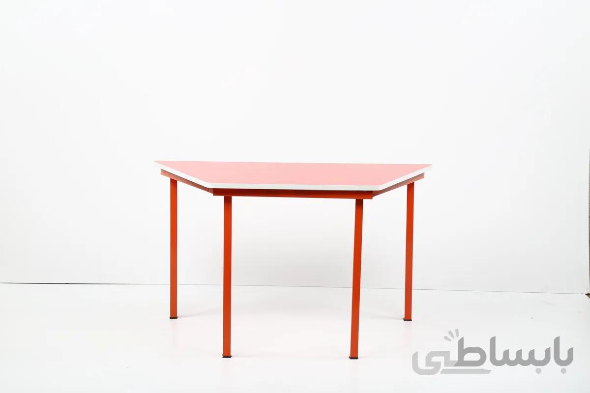 میز و صندلی ذوزنقه