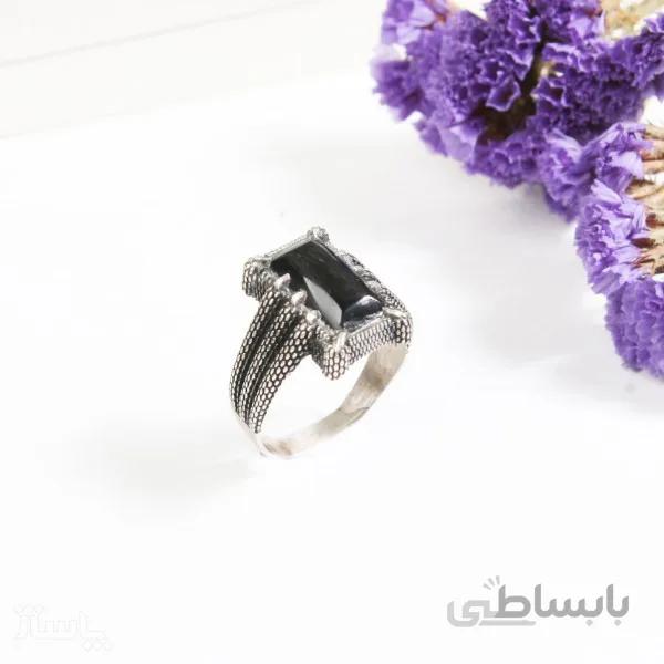 انگشتر نقره مردانه نگین دار با سنگ اونیکس طرح 3 خط کد 556619