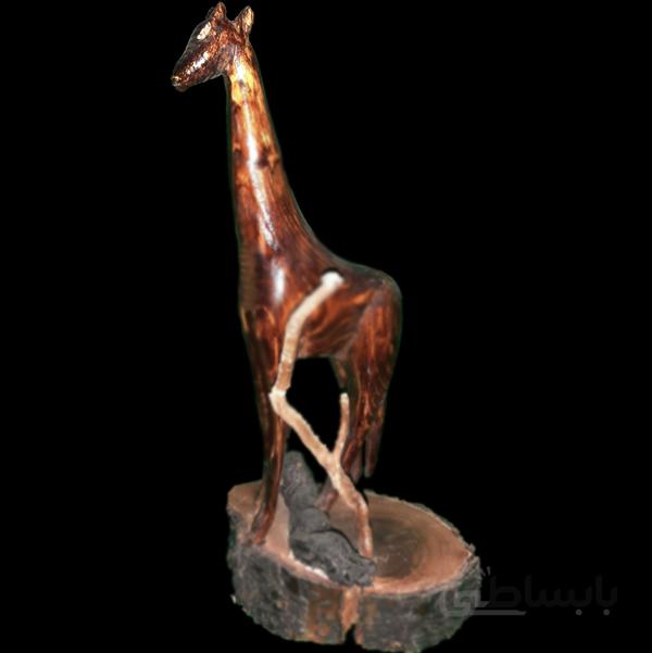مجسمه چوبی زرافه