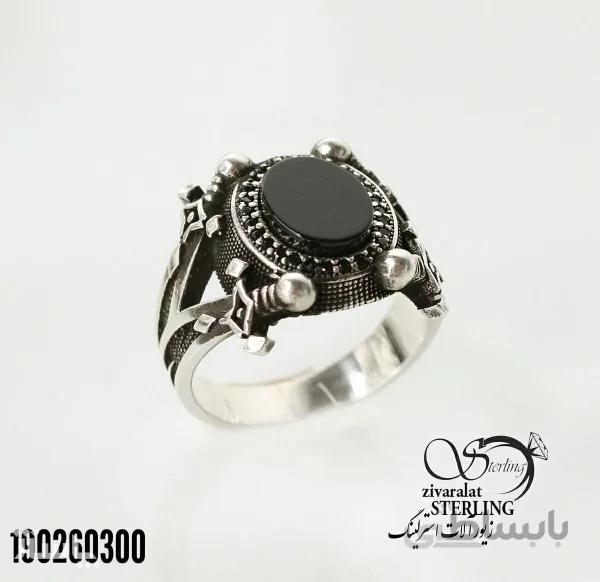 انگشتر نقره مردانه سنگ اونیکس رکاب سیاه قلم کد 521006