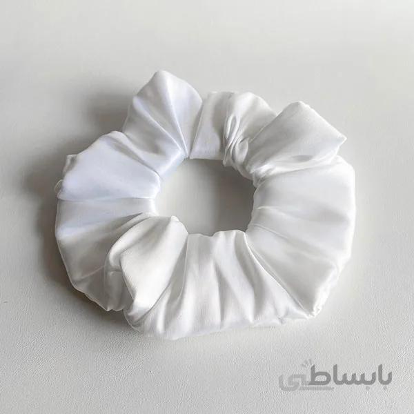 اسکرانچی ساتن سفید ا Scrunchie