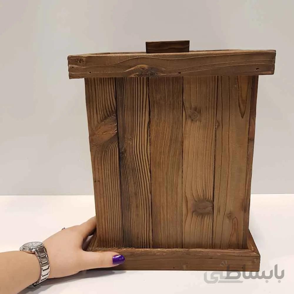 سطل چوبی چهارگوش بزرگ رنگ قهوه ای