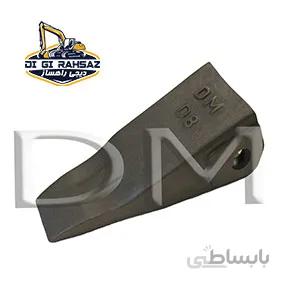 ناخن کاترپیلار D8