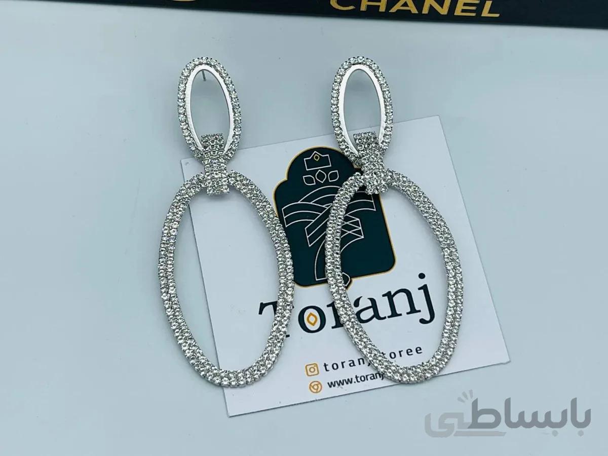 گوشواره مجلسی بیضی شکل نگین کاری