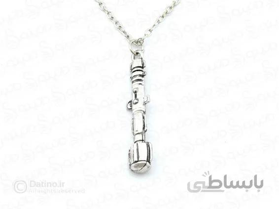 گردنبند دکتر هو پیچ گوشتی-Toxic.N.139