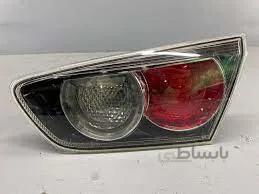 پوسته چراغ خطر عقب راست داخلی اصلي ميتسوبيشي ( Genuine Parts ) - لنسر