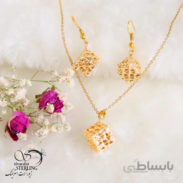نیمست زنانه طرح طلا مربع