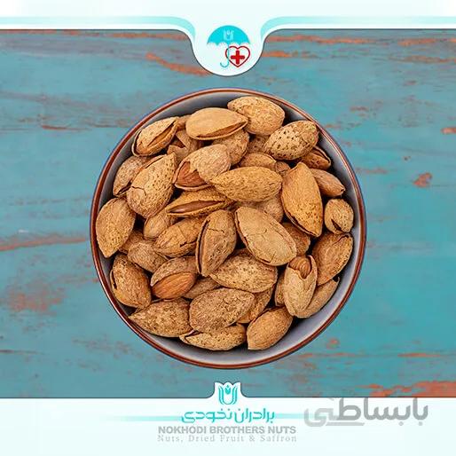 بادام پوست کاغذی خام