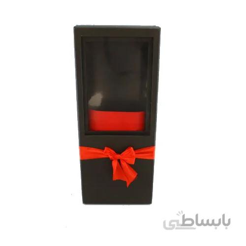 جعبه هدیه و گل کشیده مشکی