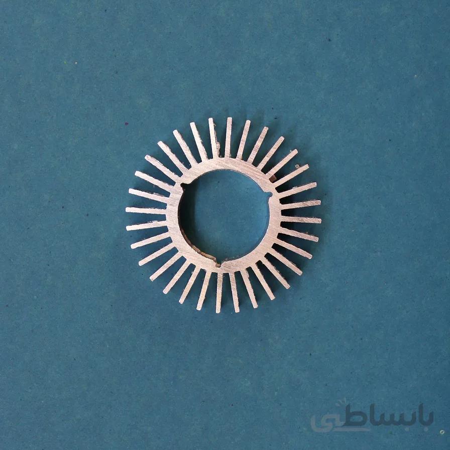 هیت سینک آلومینیومی خورشیدی توخالی دایره ای 60x60x10mm