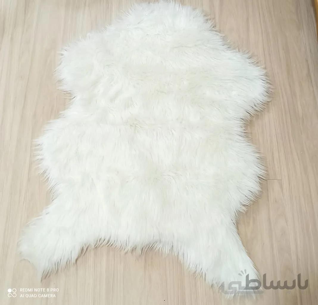 خز مادام ترک سایز 90 * 60 رنگ سفید