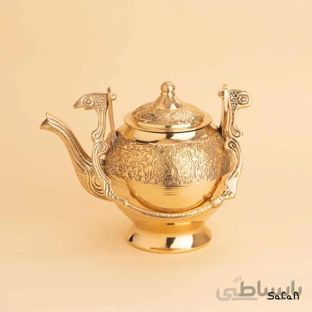 قوری برنجی طلایی دسته دار طرح طاووس مدل نیکا سایز 1