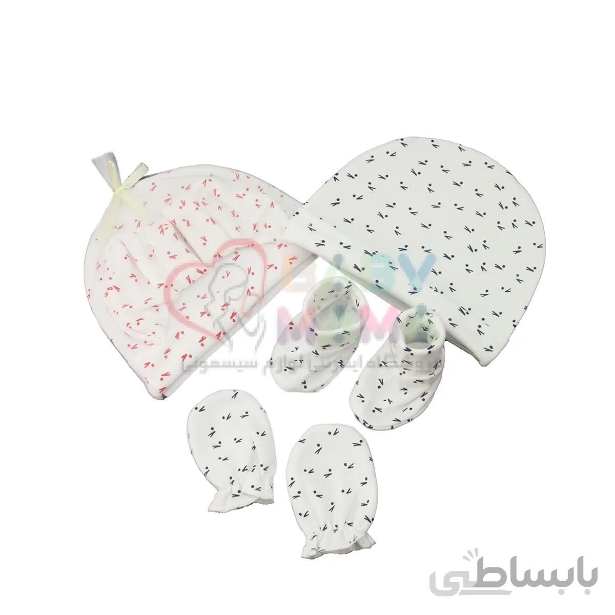 ست کلاه دستکش و پاپوش نوزادی مدل خالریز