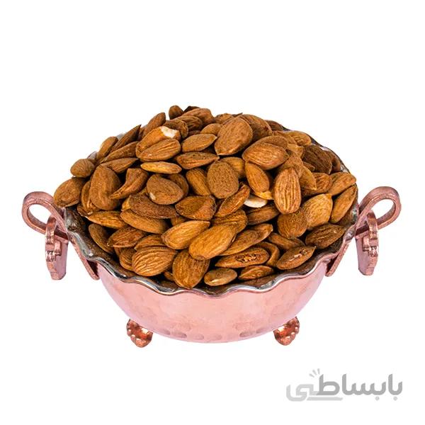 مغز بادام ایرانی خام
