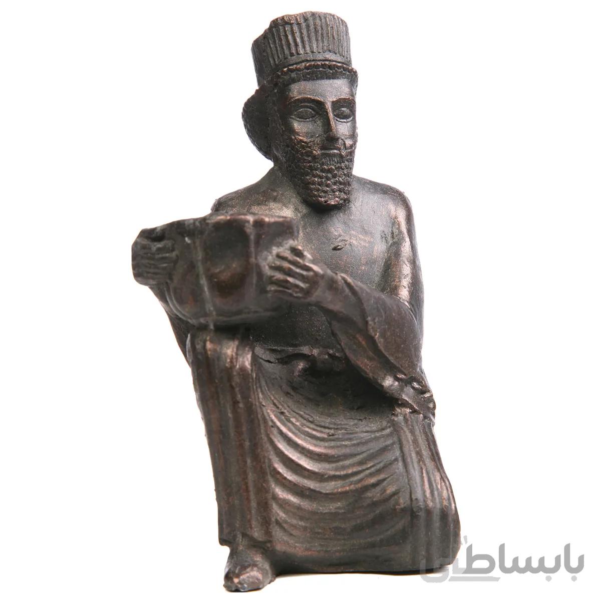 جاشمعی تندیس و پیکره شهریار مدل سرباز پارسی کد MO2120