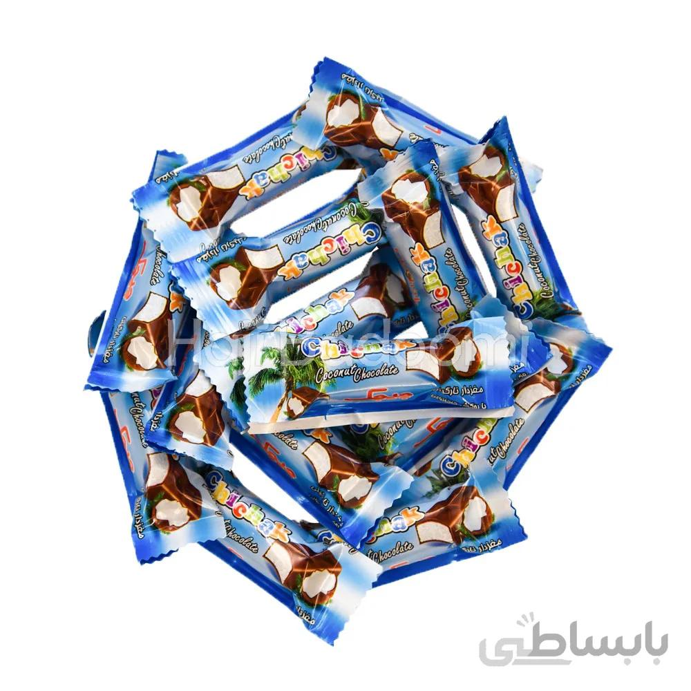 شکلات مغزدار نارگیلی با روکش کاکائو چیچک