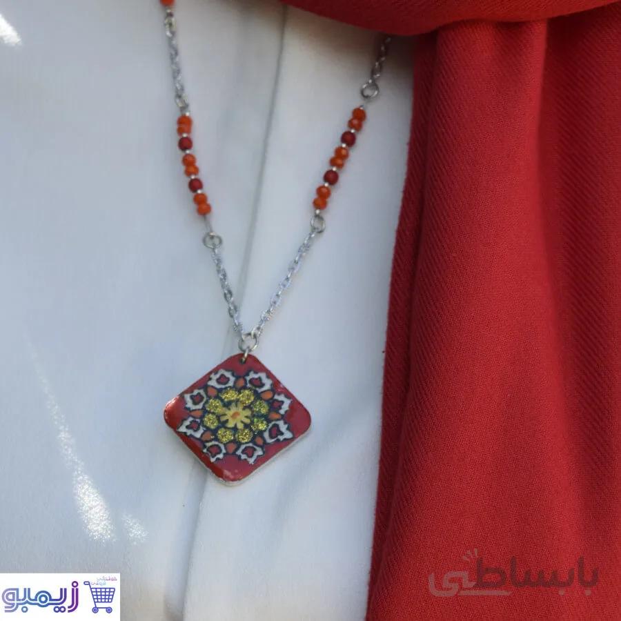گردنبند ویترای طرح اسلیمی