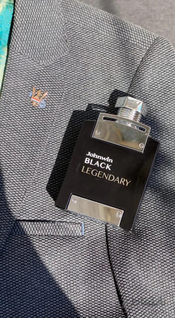 ادکلن مردانه جانوین ۱۰۰ میل Black legend – رایحه خنک و شیرین