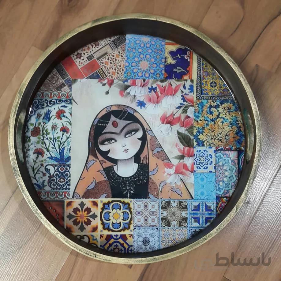 سینی گرد با رویه شفاف رزین کد ۱۰۶۸۲