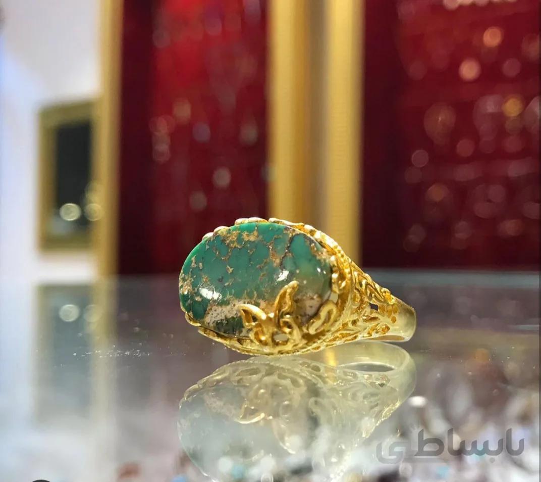 انگشتر فیروزه نیشابور با فریم نقره با آبکاری طلا زرد کد ۱۰۱۷۷۵