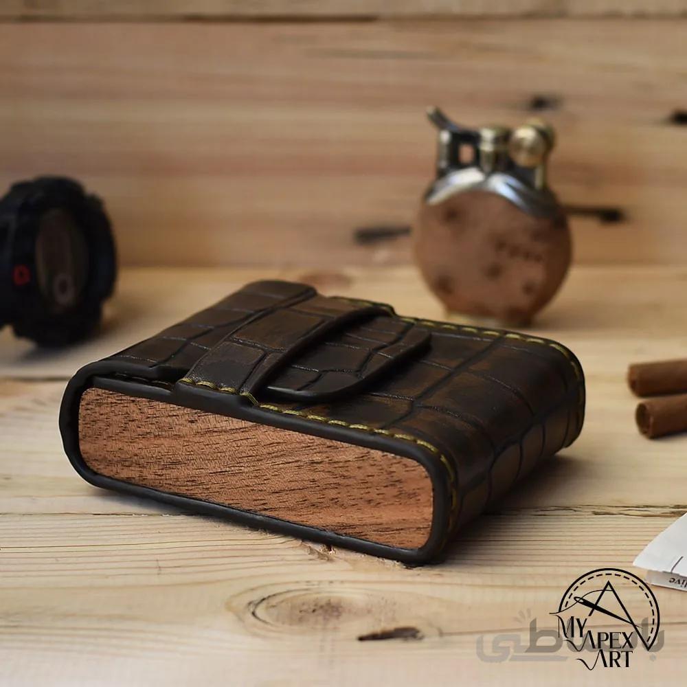 جا سیگاری چرم و چوب طرح پیروز