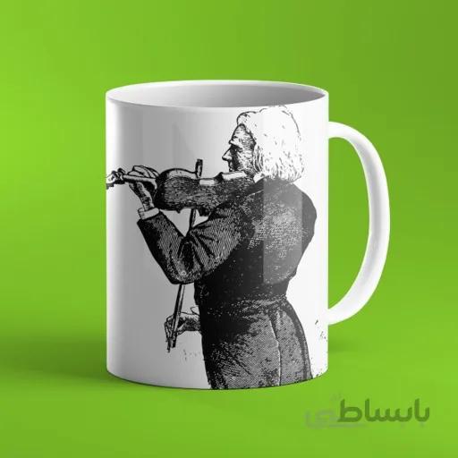 لیوان نوازنده ویولون