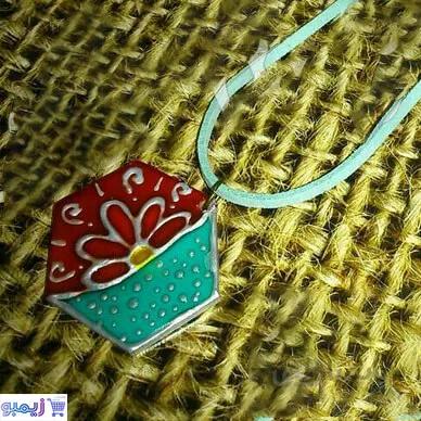 گردنبند رومانتویی مدل گل