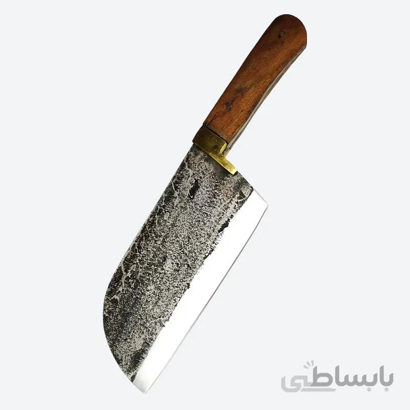 چاقوی اشپزی در طبیعت صربستانی
