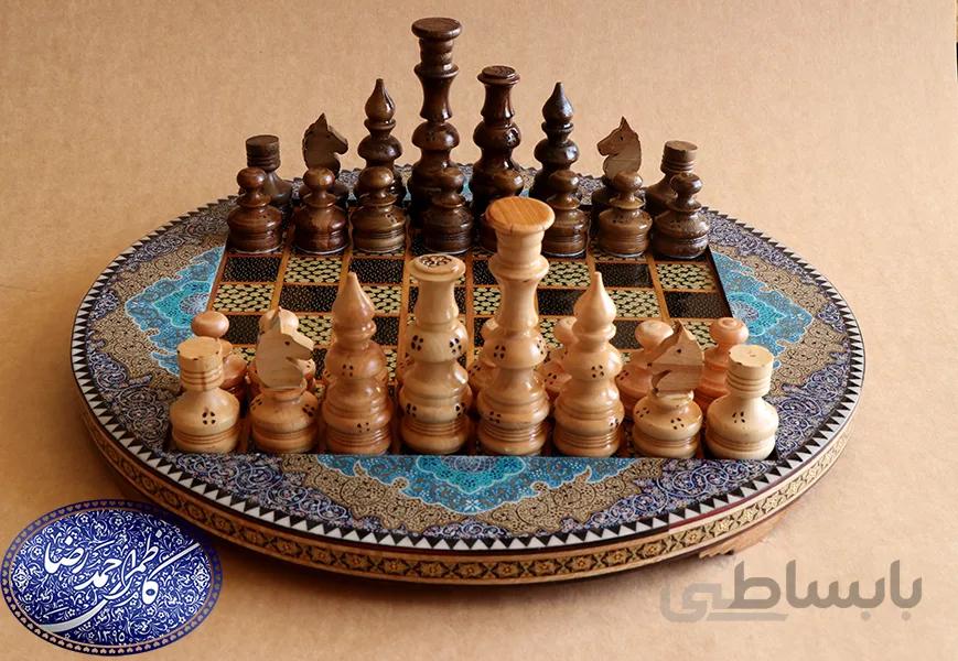 مهره شطرنج بزرگ پرکار