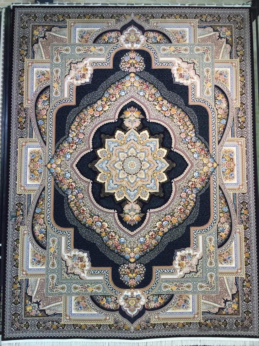 فرش طرح باغ معلق سرمه اي وزرا ۱۲۰۰شانه ا Vozaracarpet