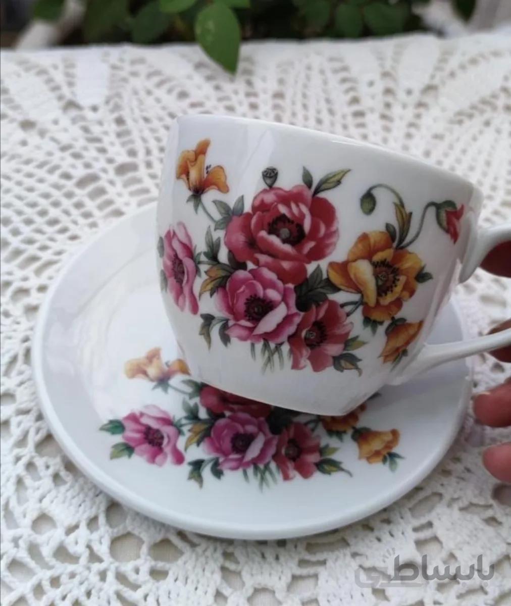 فنجان و نعلبکی گل شقایق