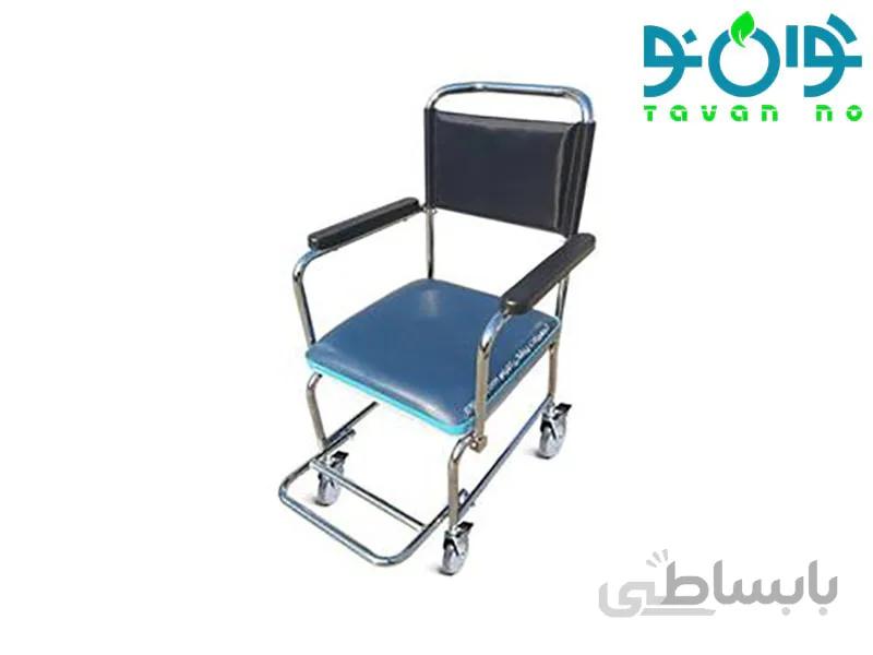 ویلچر چهار چرخ کوچک 695 مخصوص حمام و توالت