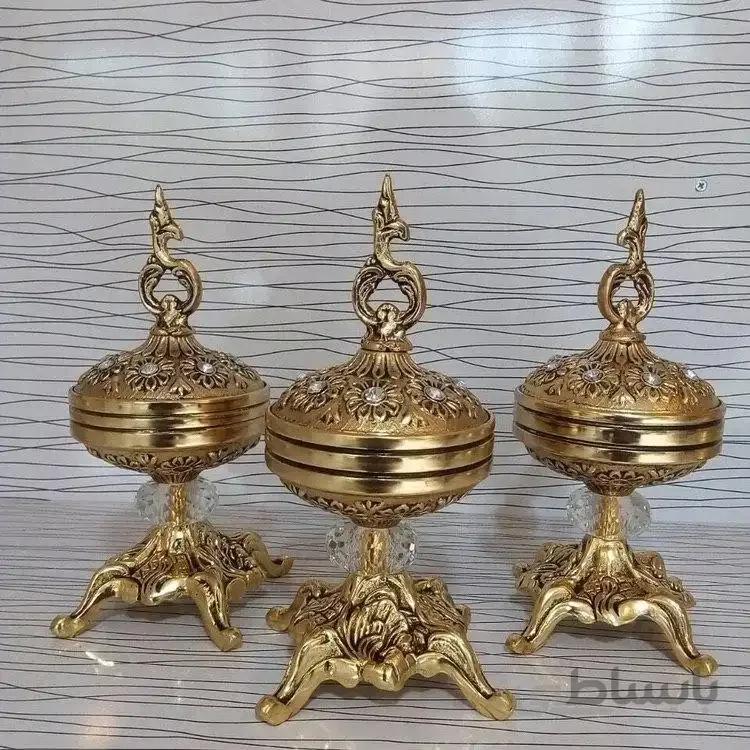 کد5-125   قندان پایه دار آلومینیوم آبکاری شده