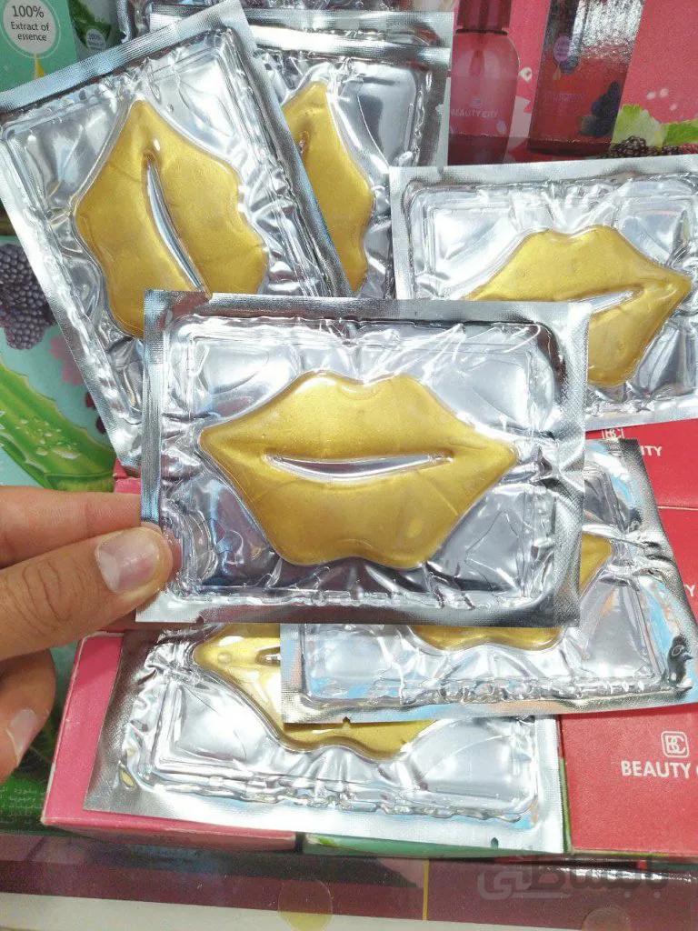 ماسک لب کلاژنه و حجم دهنده طلا