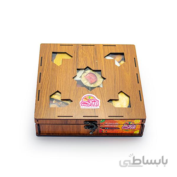 جعبه چوبی مربع طرح دار 500 گرمی