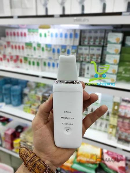 اتو صورت اسکرابر(درما اف) lifting moisturizing cleansing