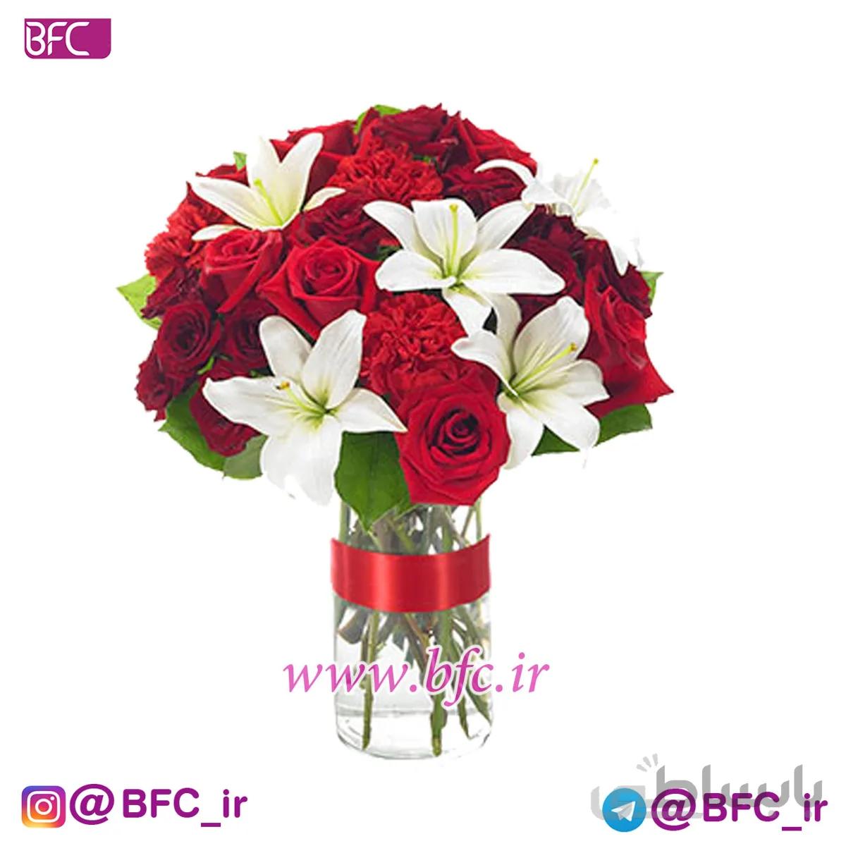 گلدان رز و لیلیوم کد 1079811