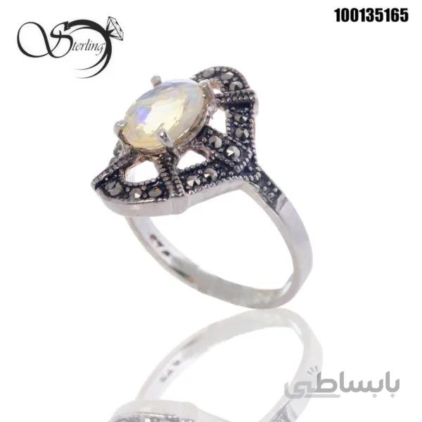 انگشتر نقره زنانه سنگ اوپال کد:۱۶۶۶