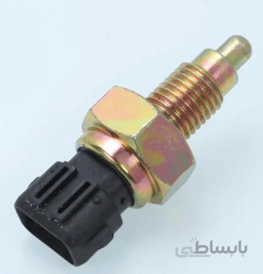 فشنگی چراغ دنده عقب