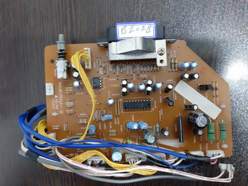 برد خروجی ویدئو پروژکتور سانیو 4AA4B10501A