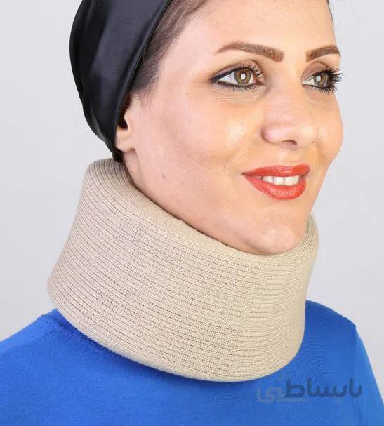 گردنبند اسفنجی قوس دار