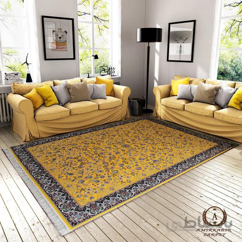 فرش ۷۰۰ شانه طرح میگل طلایی